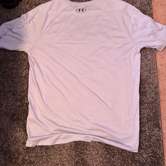 Under armor Mens Tee - Picture 2 of 2